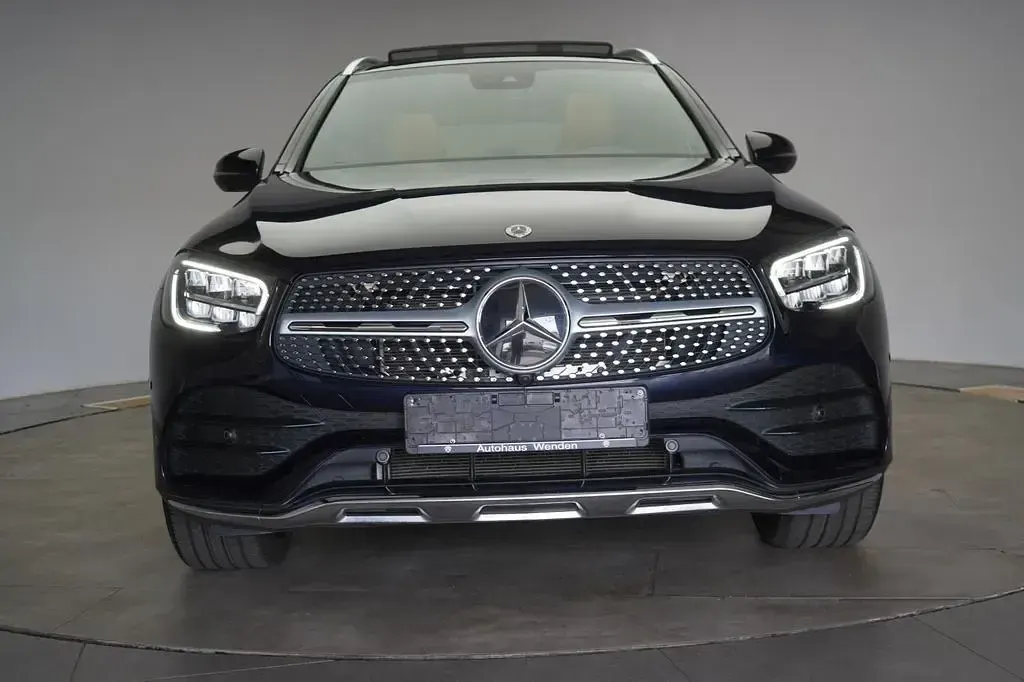 Gebraucht Mercedes GLC400d AMG 330 PS (242 kW) 2021 Blau SUV