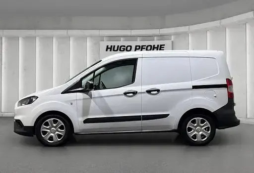Gebraucht Ford Transit Trend 101 PS (74 kW) 2023 Weiß Van