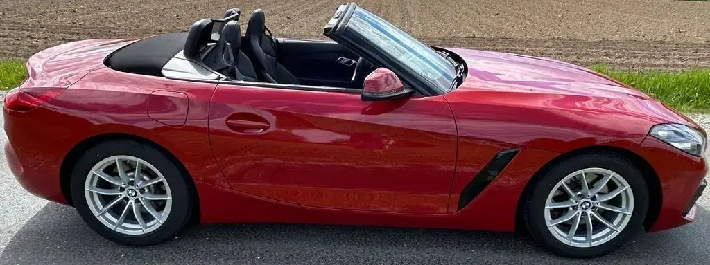 Gebraucht BMW Z4 Advantage 197 PS (144 kW) 2021 Rot Cabrio