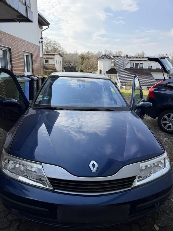 Gebraucht Renault Laguna II 120 PS (88 kW) 2004 Blau Limousine