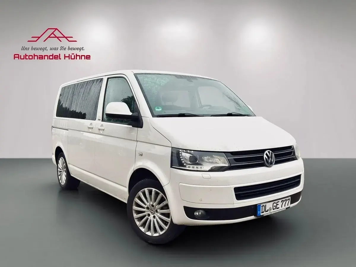 Używany VW T5 Match 179 KM (131 kW) 2012 Biały Van