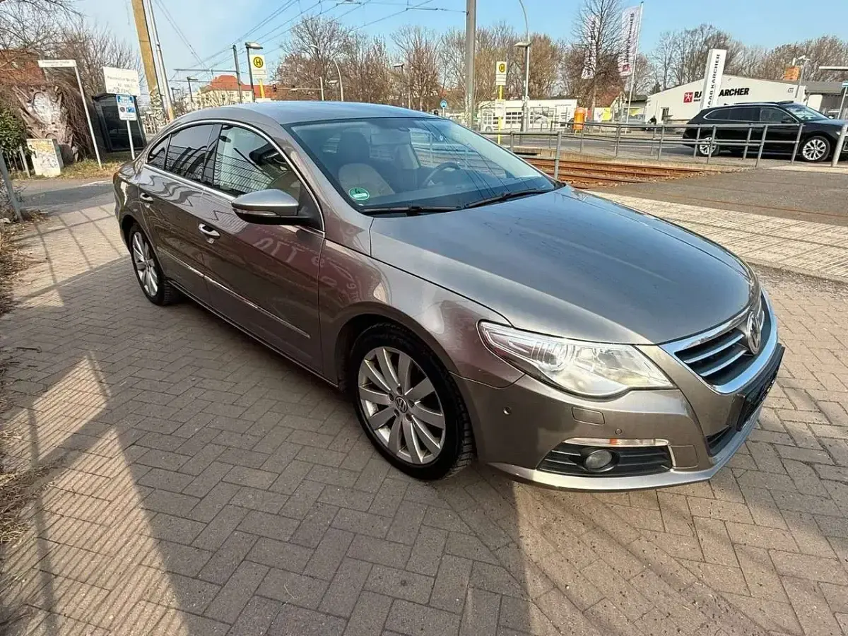 Używany VW Passat 160 KM (117 kW) 2009 Brązowy Coupe