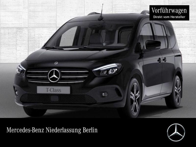 Schwarz Gebraucht 2025 Mercedes T180 Progressive Van / Kleinbus | 36.990 € - Bild 1/4