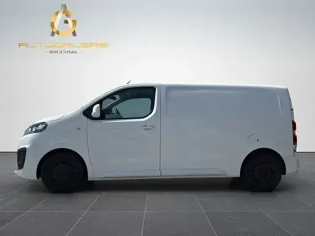 Gebraucht Citroën Jumpy Business Class 150 PS (110 kW) 2018 Weiß Van / Kleinbus