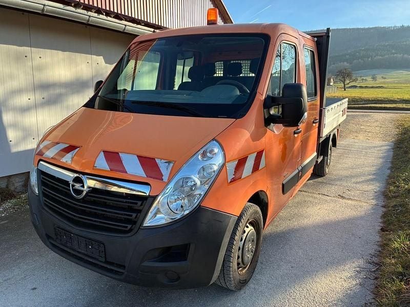 Gebraucht Opel Movano 125 PS (91 kW) 2011 Orange Van
