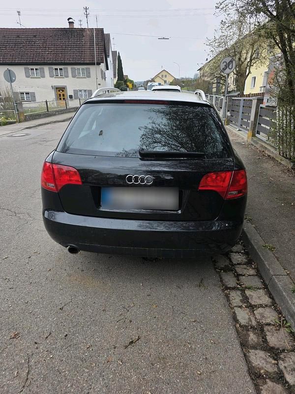 Używany Audi A4 102 KM (75 kW) 2008 Czarny Kombi