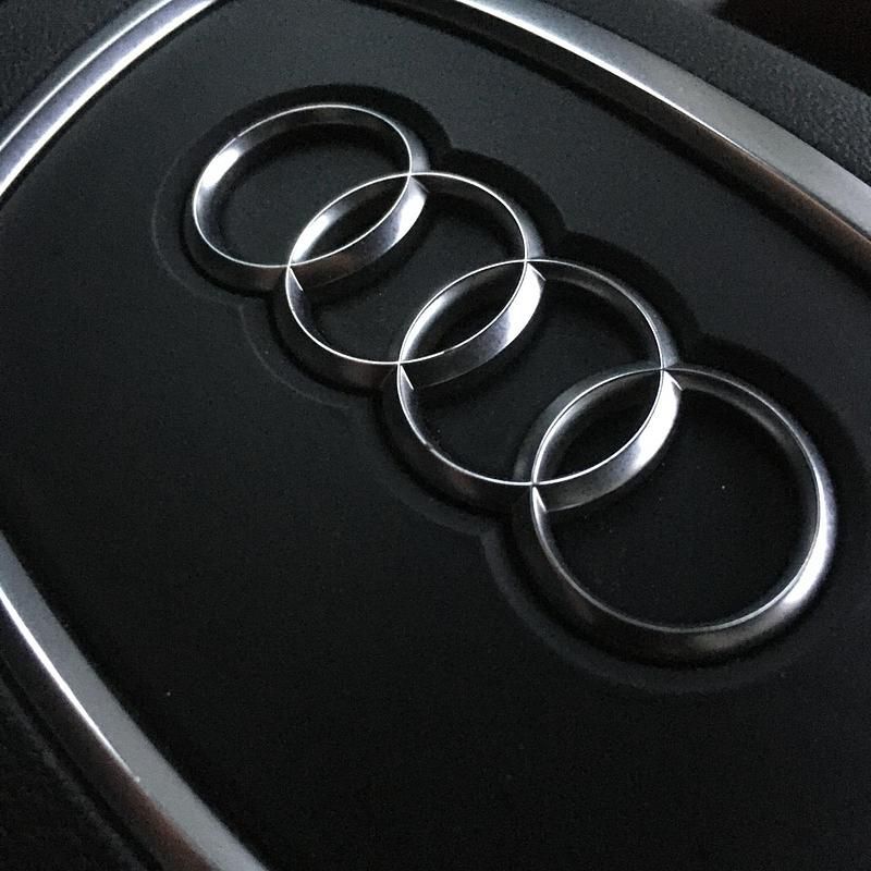 Gebraucht Audi Q3 140 PS (102 kW) 2014 Schwarz SUV