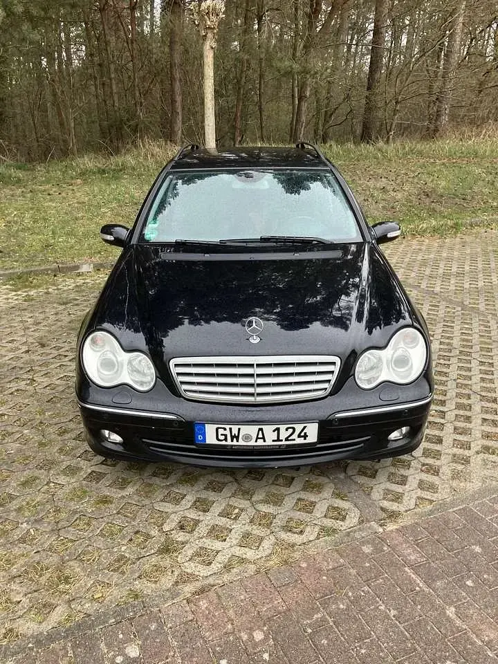 Gebraucht Mercedes C320 Sport Edition 224 PS (164 kW) 2005 Schwarz Kombi