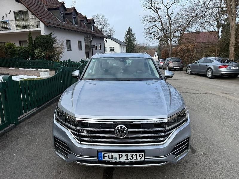 Gebraucht VW Touareg 421 PS (309 kW) 2019 Silber SUV