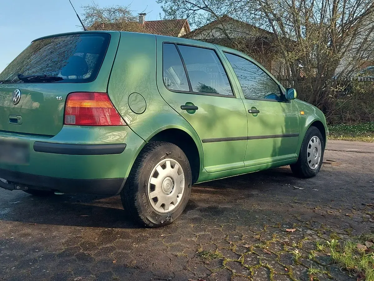 Gebraucht VW Golf III 101 PS (74 kW) 1998 Grün Limousine