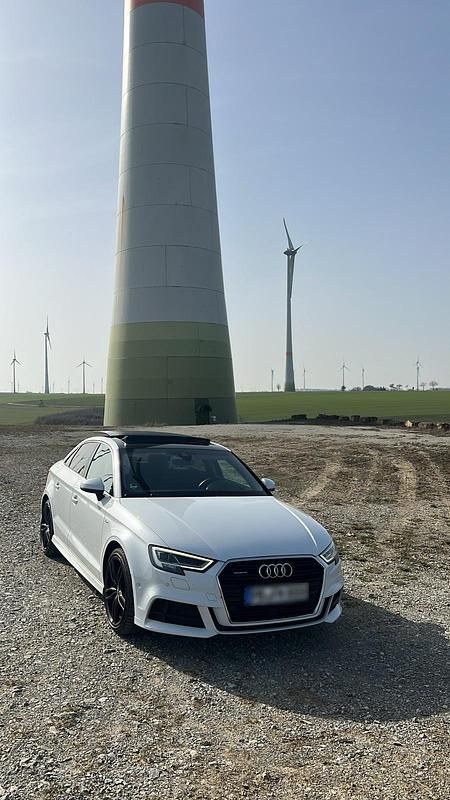 Gebraucht Audi A3 Design 184 PS (135 kW) 2017 Weiß Limousine