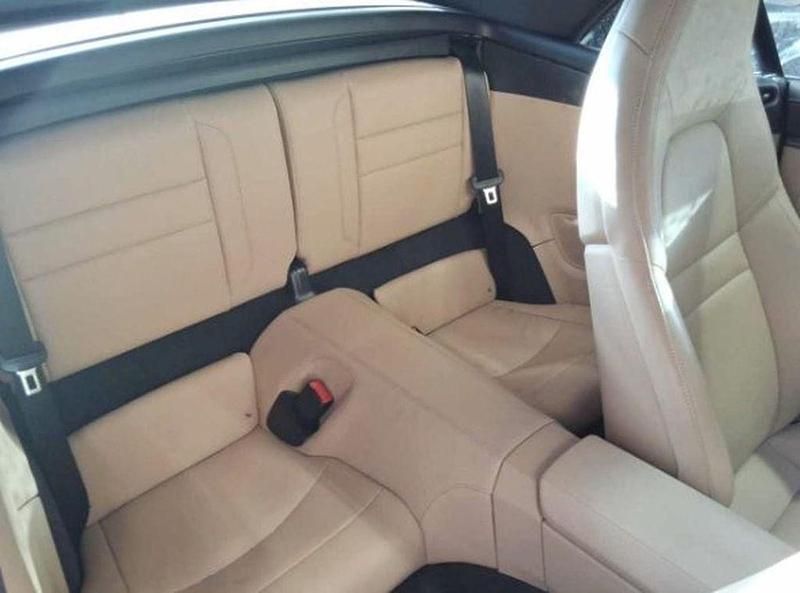 Gebraucht Porsche 911 Carrera 4 Cabriolet 385 PS (283 kW) 2022 Achatgrau Cabrio