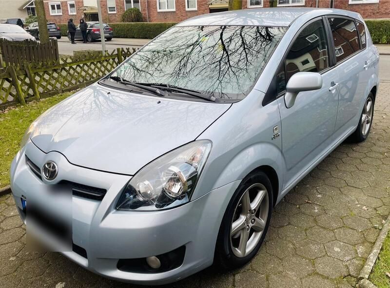 Blau Gebraucht 2008 Toyota Corolla Verso Van / Kleinbus | 5.200 € - Bild 1/4