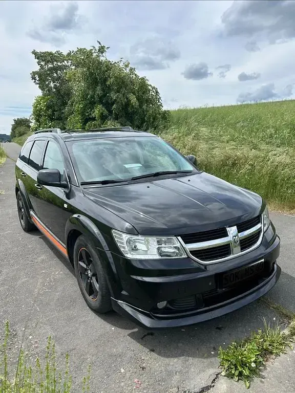 Gebraucht Dodge Journey SXT 140 PS (102 kW) 2010 Schwarz SUV