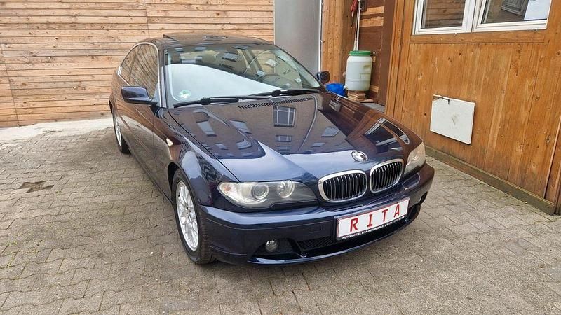 Blau Gebraucht 2004 BMW 320 Sport Line Coupé | 7.980 € (Fairer Preis) - Bild 1/4