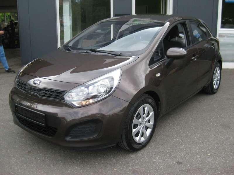 (dbs) wendy brown Gebraucht 2014 Kia Rio Attract Kleinwagen | 5.790 € (Fairer Preis) - Bild 1/4