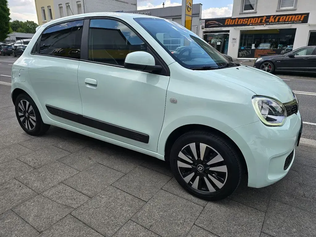 Gebraucht Renault Twingo LIMITED 65 PS (47 kW) 2021 Grün Kleinwagen