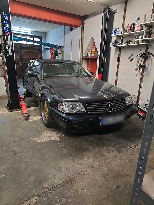 Gebraucht Mercedes SL320 231 PS (169 kW) 1995 Andere farben Cabrio