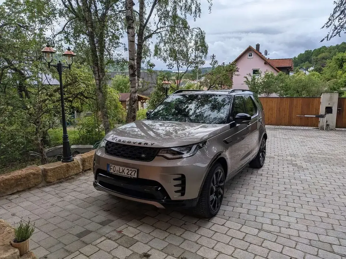 Gebraucht Land Rover Discovery HSE Dynamic 300 PS (220 kW) 2023 Bronze SUV