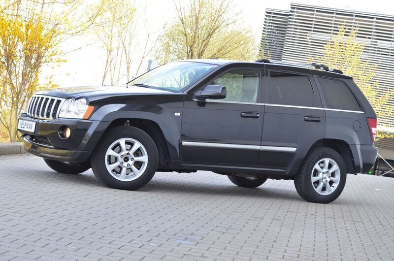 Schwarz Gebraucht 2007 Jeep Grand Cherokee Overland SUV | 7.000 € (Guter Preis) - Bild 1/4