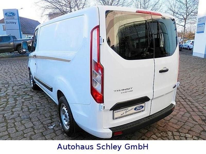 Gebraucht Ford Transit Custom 105 PS (77 kW) 2022 Frozen white Van