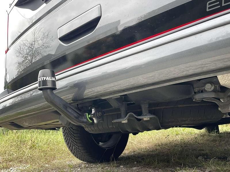 Gebraucht VW California Edition 150 PS (110 kW) 2024 Grau Van