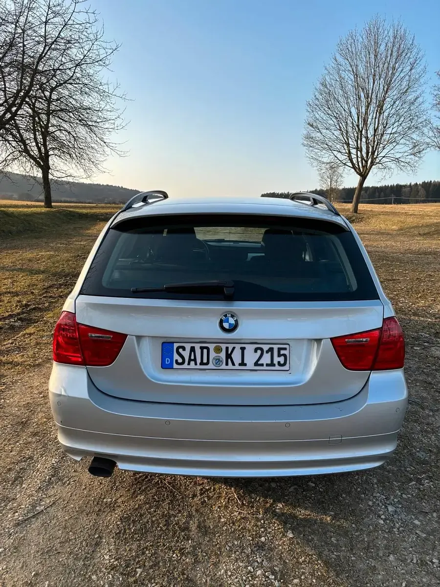 Occasion BMW 318 143 ch (105 kW) 2010 Argent Break
