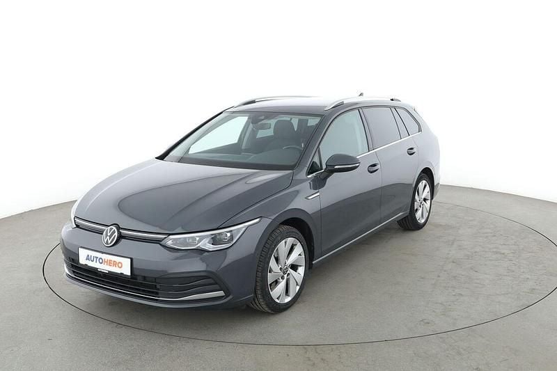 Grau Gebraucht 2020 VW Golf VIII Style Kombi | 22.320 € (Fairer Preis) - Bild 1/3