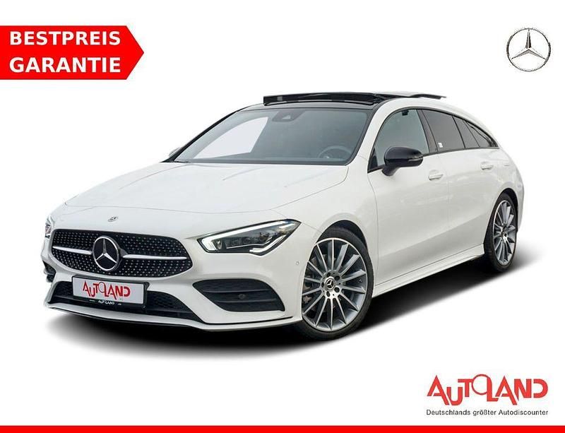Weiß Gebraucht 2022 Mercedes CLA250 AMG line Limousine | 33.950 € (Fairer Preis) - Bild 1/4