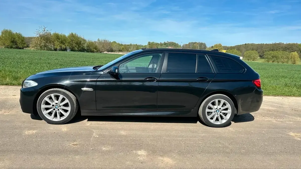 Używany BMW 535 313 KM (230 kW) 2013 Czarny Sedan/Limuzyna