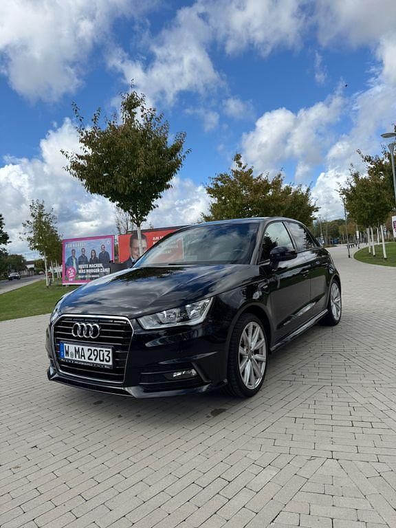 Schwarz Gebraucht 2016 Audi A1 Sportback S-Line Kleinwagen | 11.450 € (Fairer Preis) - Bild 1/4