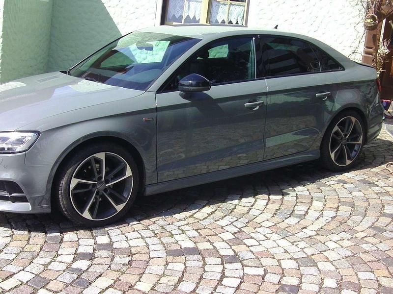 Second-hand Audi A3 150 CP (110 kW) 2019 Gri Berlinǎ
