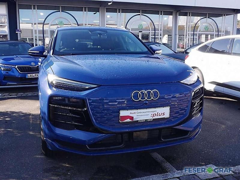 Gebraucht Audi Q6 e-tron Ambiente 185 kW (252 PS) 2025 Ascariblau metallic SUV