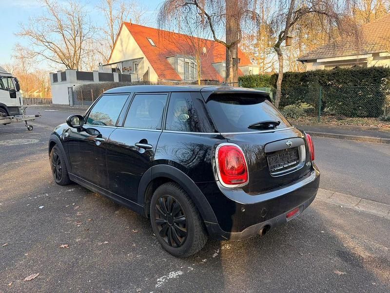 Gebraucht Mini One D 95 PS (69 kW) 2015 Schwarz Kleinwagen