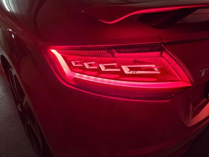 Gebraucht Audi TT Roadster Performance 400 PS (294 kW) 2016 Rot Cabrio