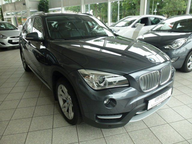 Gebraucht BMW X1 143 PS (105 kW) 2013 Grau metallic SUV