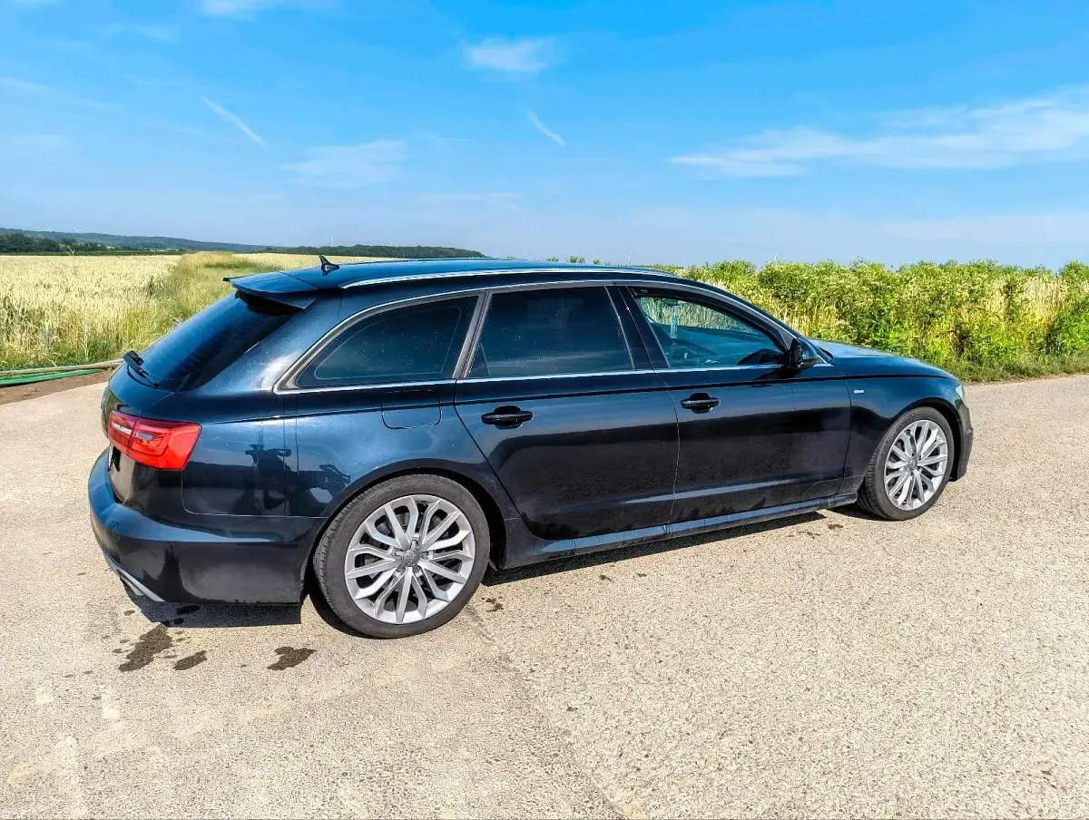 Gebraucht Audi A6 S-Line 310 PS (228 kW) 2012 Blau Kombi