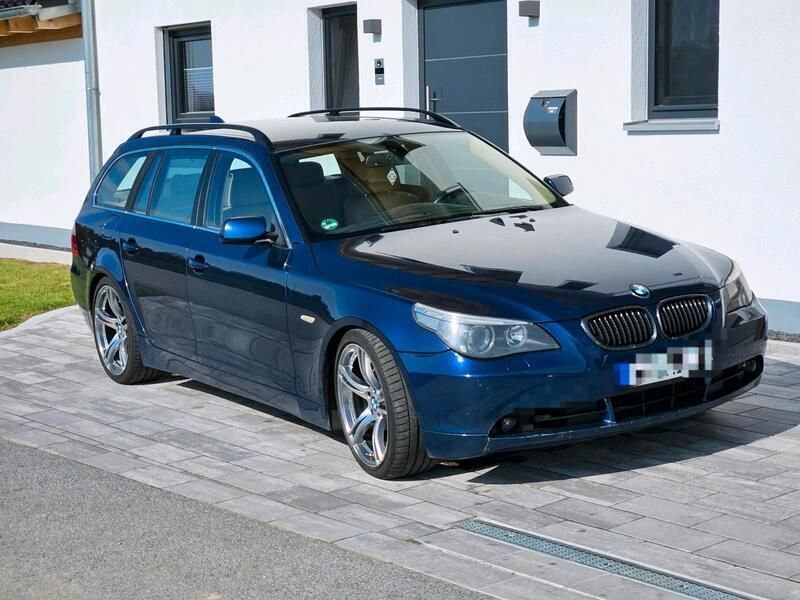 Blau Gebraucht 2005 BMW 525 Kombi | 2.600 € (Superpreis) - Bild 1/4