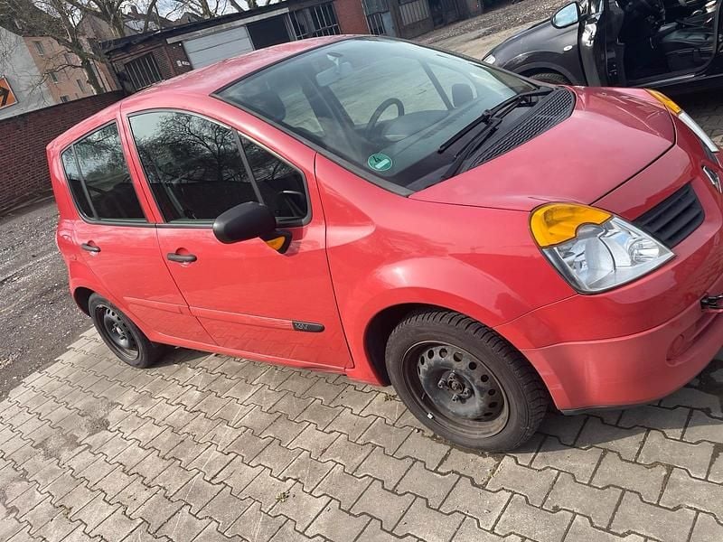 Gebraucht Renault Modus 90 PS (66 kW) 2005 Rot Van / Kleinbus