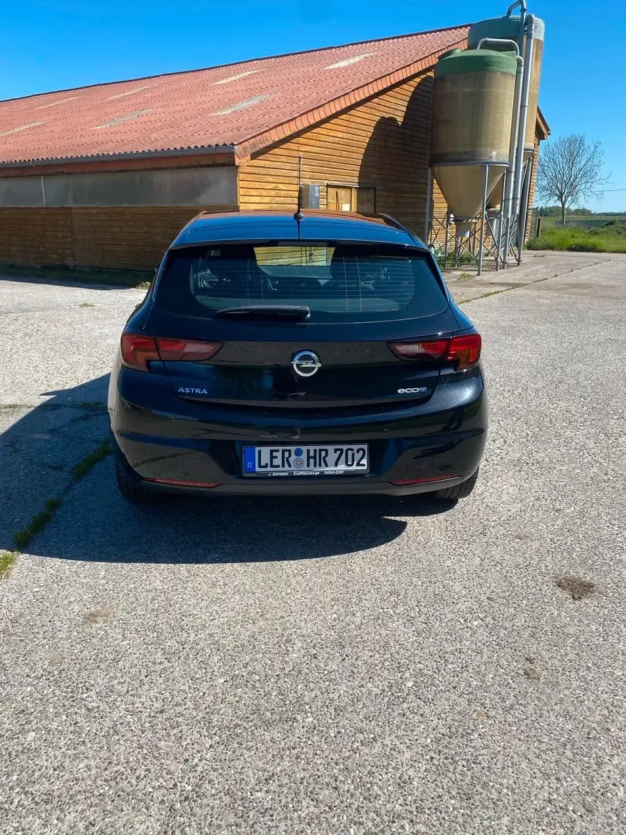 Brugt Opel Astra 105 HK (77 kW) 2016 Sort Hatchback
