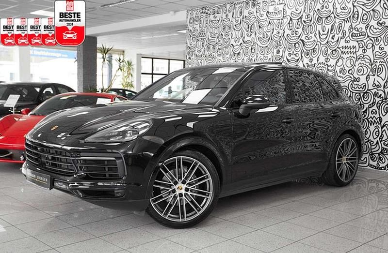 Schwarz Gebraucht 2019 Porsche Cayenne Sport SUV | 64.380 € (Etwas zu teuer) - Bild 1/1