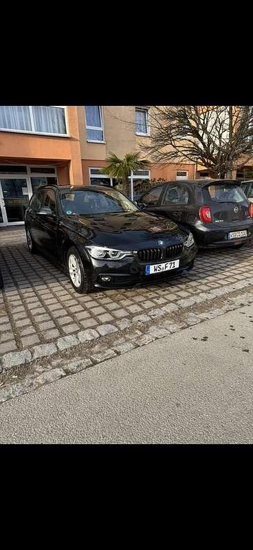 Gebraucht BMW 320 Advantage 190 PS (139 kW) 2018 Schwarz Kombi