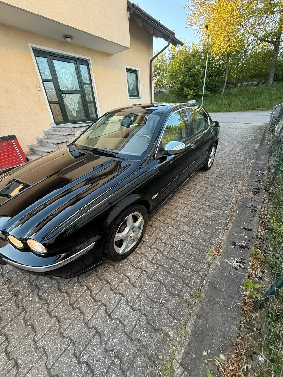 Gebraucht Jaguar X-type 160 PS (117 kW) 2006 Schwarz Limousine