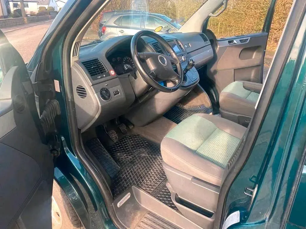 Gebraucht VW Multivan 196 PS (144 kW) 2004 Grün Van / Kleinbus