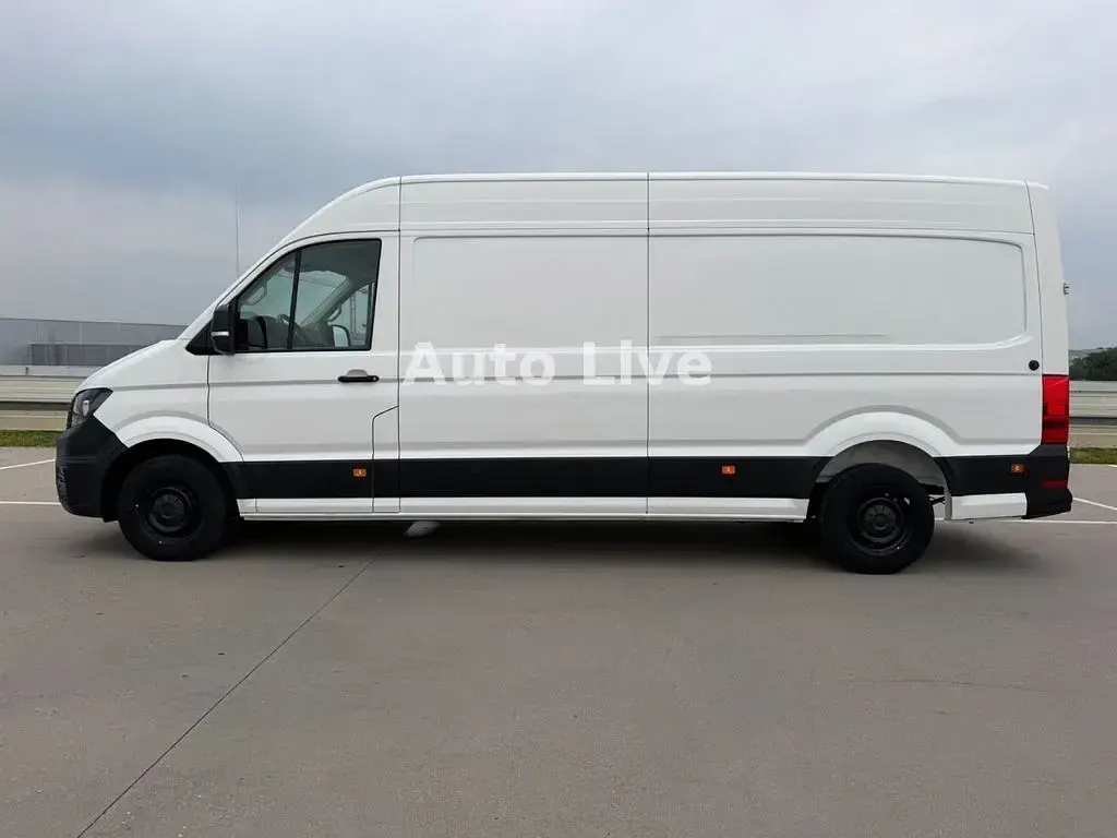 Gebraucht VW Crafter 177 PS (130 kW) 2025 Weiß Van