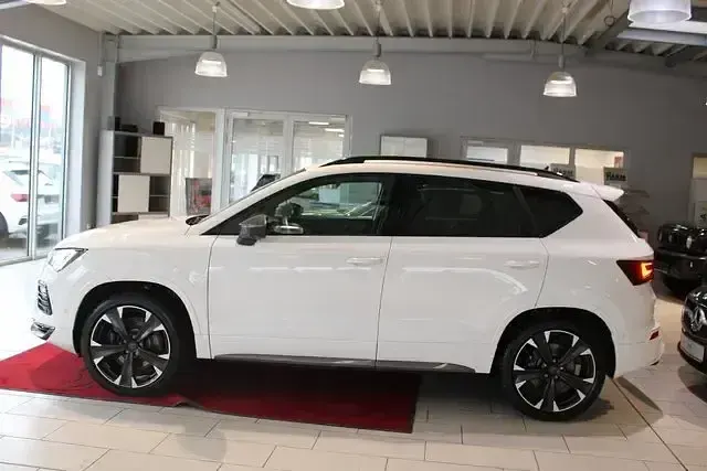 Second-hand Cupra Ateca 300 CP (220 kW) 2023 Alb SUV