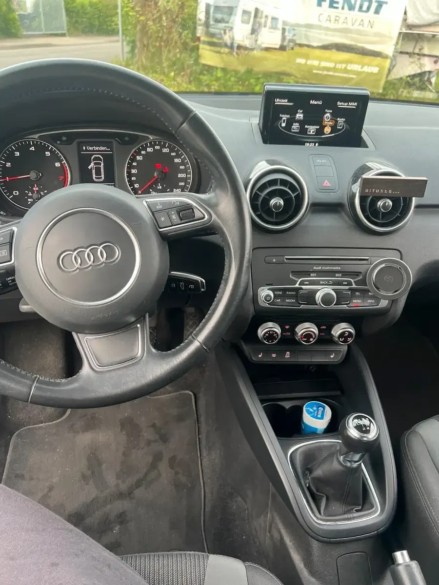 Gebraucht Audi A1 Sportback 95 PS (69 kW) 2016 Weiß Kleinwagen