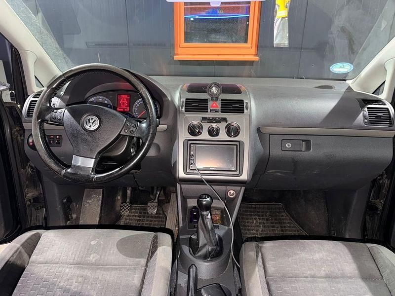 Gebraucht VW Touran 140 PS (102 kW) 2007 Schwarz Van / Kleinbus