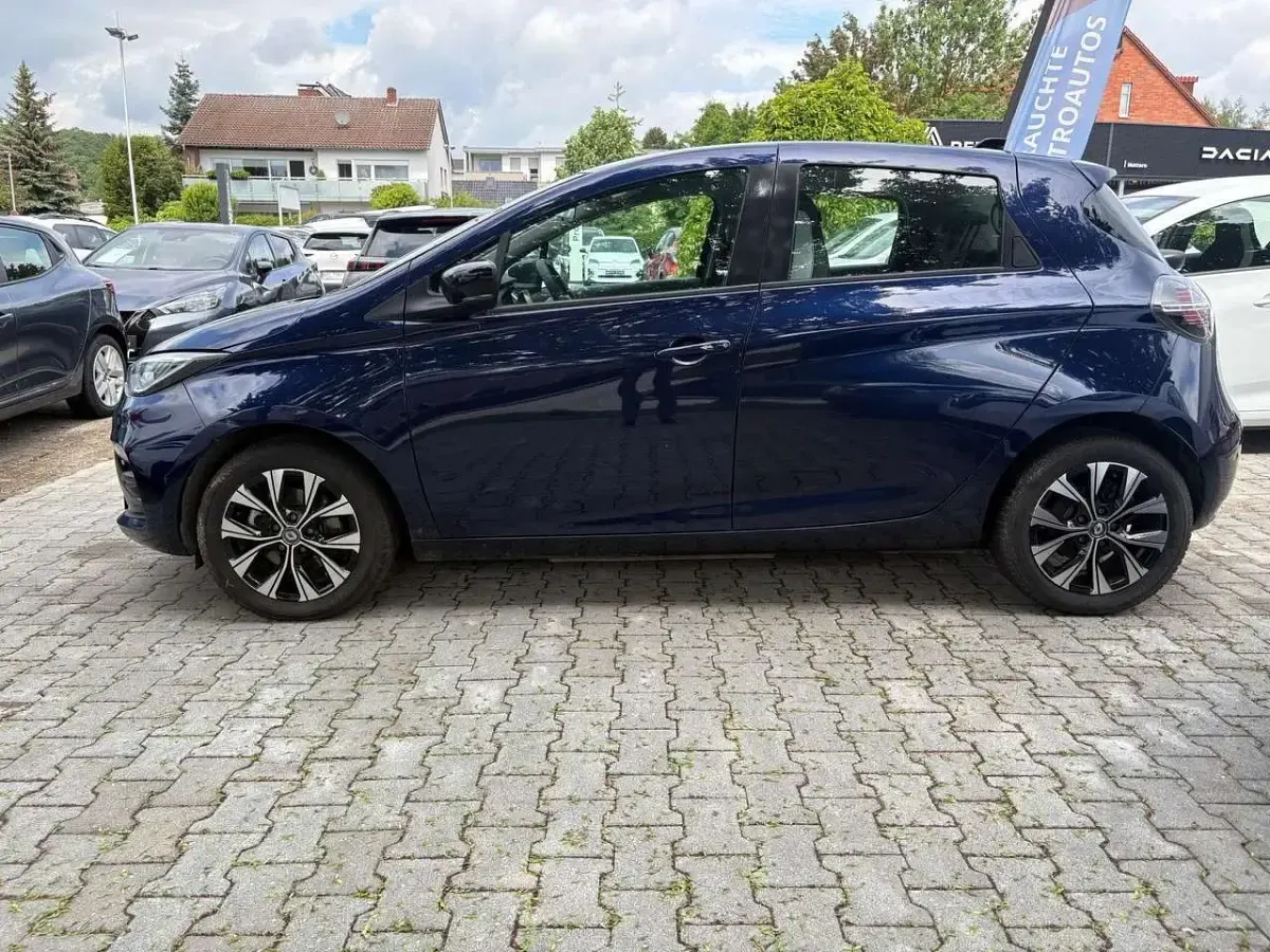 Gebraucht Renault Zoe Evolution 50 kW (69 PS) 2023 Nachtblaumetallic Kleinwagen