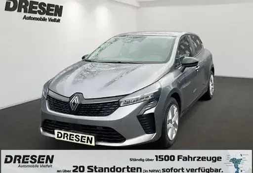 Ny Renault Clio V Evolution 67 HK (49 kW) 2025 Grå Sedan